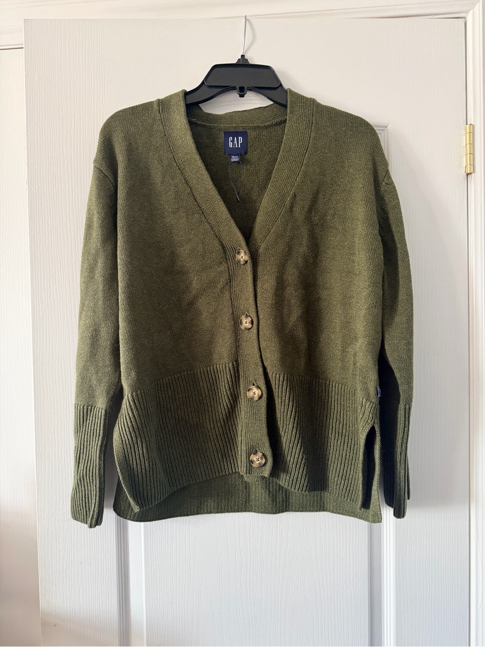 100% Cotton GAP Olive Green V-Neck Button Cardigan Sweater Size XS